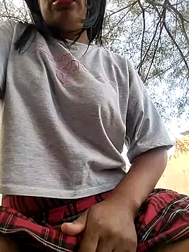 Danna-linyi online show from March 2025 11:03:02 PM