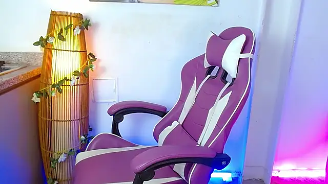 georgina lulu online show from January 2025 07:31:01 PM