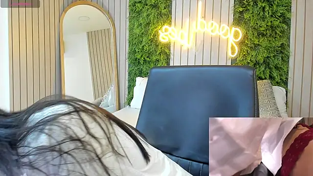 StefaBrown online show from February 2025 02:45:01 PM