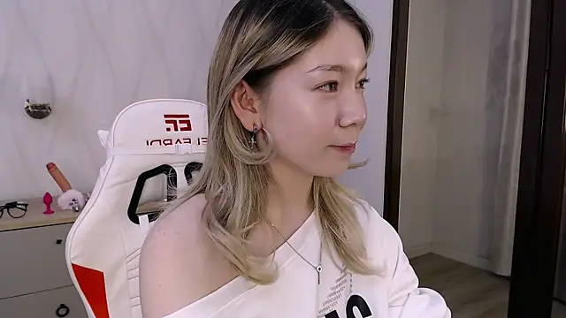 Babby Rabbit online show from September 2025 04:39:01 PM