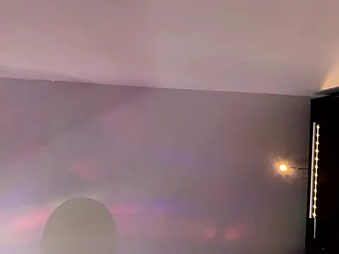 Snapshot of Avamereandmikel chatting on April 2026 03:53:01 PM Avamereandmikel online show from April 2026 03:53:01 PM