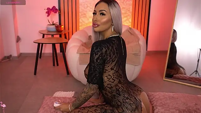 GoldenAmber online show from January 2026 05:56:01 AM