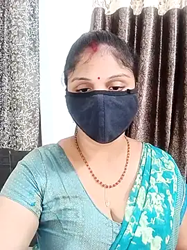 Cute-Aadhvita online show from June 2026 01:04:02 PM
