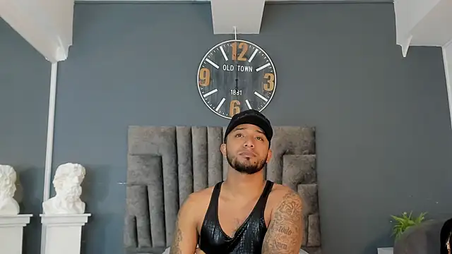 Robin Rief online show from July 2026 08:52:02 PM