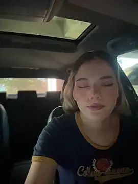 NicoleCut online show from July 2026 11:49:01 AM