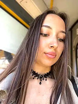 Snapshot of VelvetVixenI chatting on September 2025 11:22:02 AM VelvetVixenI online show from September 2025 11:22:02 AM