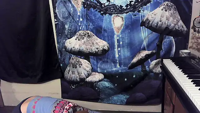  hellostormy  online show from December 2025 11:41:02 AM