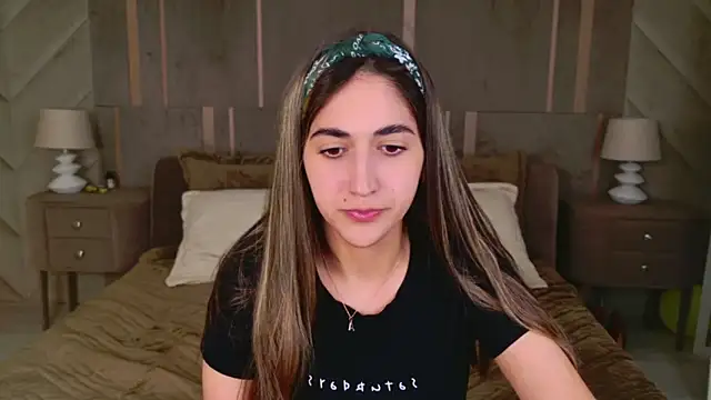 Teresa Stane online show from January 2025 11:54:02 AM