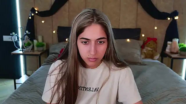 Teresa Stane online show from February 2025 11:11:02 AM