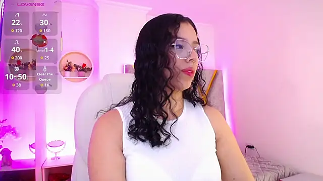 Snapshot of Aurora_Brownn chatting on March 2025 04:24:02 AM Aurora Brownn online show from March 2025 04:24:02 AM