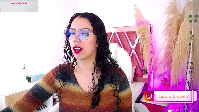 Snapshot of Aurora_Brownn chatting on September 2025 04:34:02 AM Aurora Brownn online show from September 2025 04:34:02 AM