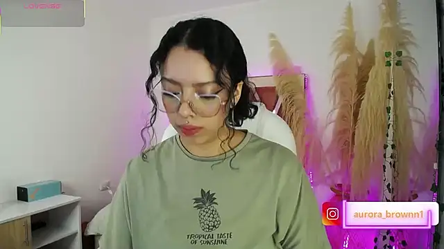 Snapshot of Aurora_Brownn chatting on September 2025 01:16:02 AM Aurora Brownn online show from September 2025 01:16:02 AM