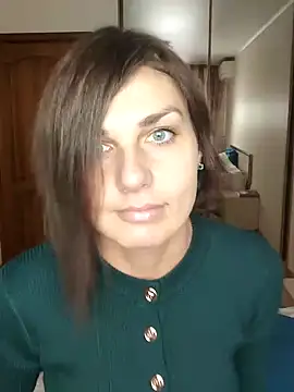 Snapshot of Magic__smile chatting on December 2024 08:47:01 AM Magic smile online show from December 2024 08:47:01 AM