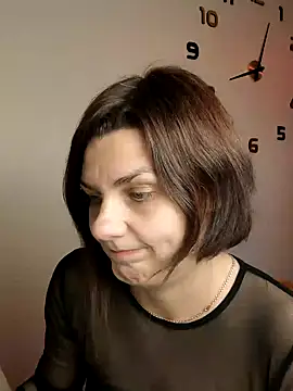 Snapshot of Magic__smile chatting on December 2024 03:06:01 PM Magic smile online show from December 2024 03:06:01 PM