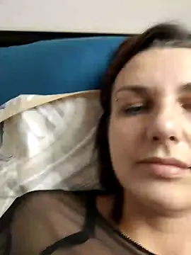 Snapshot of Magic__smile chatting on December 2024 08:33:02 AM Magic smile online show from December 2024 08:33:02 AM