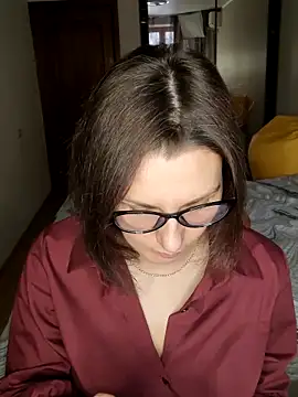 Snapshot of Magic__smile chatting on January 2025 12:05:02 PM Magic smile online show from January 2025 12:05:02 PM