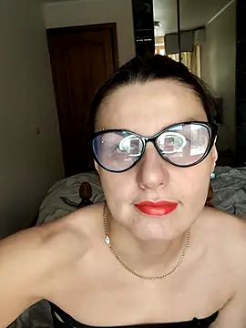 Snapshot of Magic__smile chatting on February 2025 07:50:01 AM Magic smile online show from February 2025 07:50:01 AM