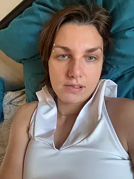 Snapshot of Magic__smile chatting on October 2025 05:26:02 AM Magic smile online show from October 2025 05:26:02 AM