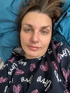 Snapshot of Magic__smile chatting on November 2025 05:45:02 AM Magic smile online show from November 2025 05:45:02 AM