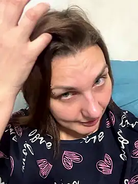 Snapshot of Magic__smile chatting on November 2025 01:55:01 PM Magic smile online show from November 2025 01:55:01 PM