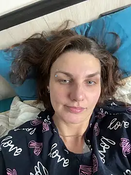 Snapshot of Magic__smile chatting on December 2025 11:05:01 AM Magic smile online show from December 2025 11:05:01 AM