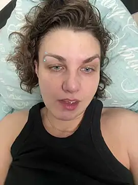 Snapshot of Magic__smile chatting on February 2026 02:17:02 AM Magic smile online show from February 2026 02:17:02 AM