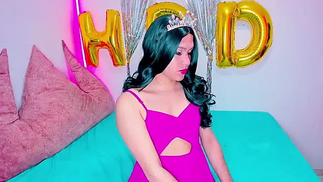 Snapshot of Candace_Queen chatting on October 2025 12:55:02 PM Candace Queen online show from October 2025 12:55:02 PM