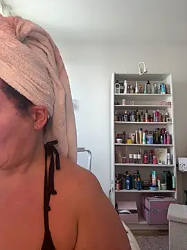 Engel mia online show from June 2026 08:44:02 AM