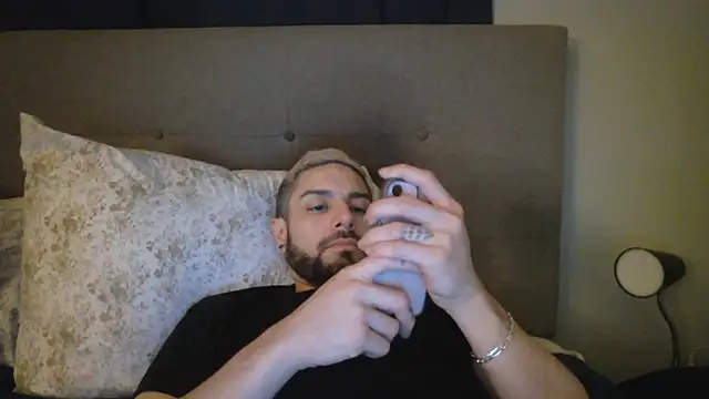 DerekPerez2025 online show from February 2026 05:09:02 PM