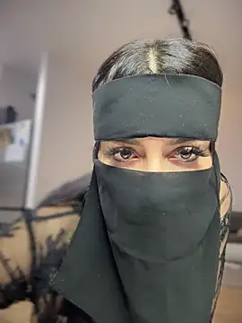 reema6969 online show from December 2024 10:27:02 PM