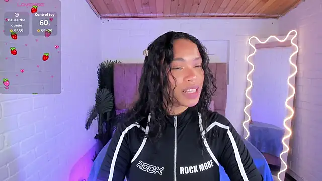 Snapshot of penelope_tay1 chatting on November 2025 03:16:01 AM penelope tay1 online show from November 2025 03:16:01 AM