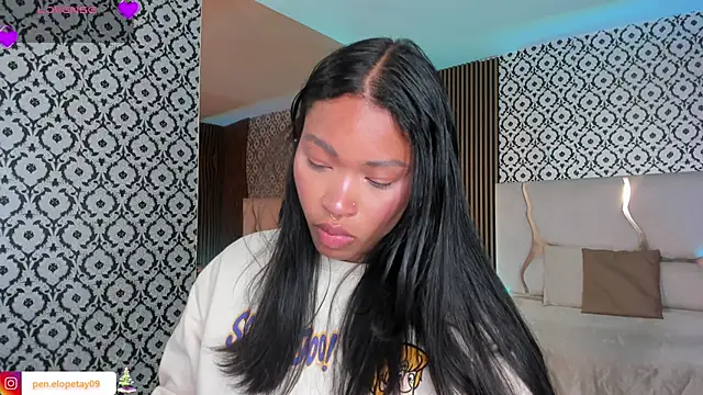 Snapshot of penelope_tay1 chatting on January 2026 03:21:01 AM penelope tay1 online show from January 2026 03:21:01 AM