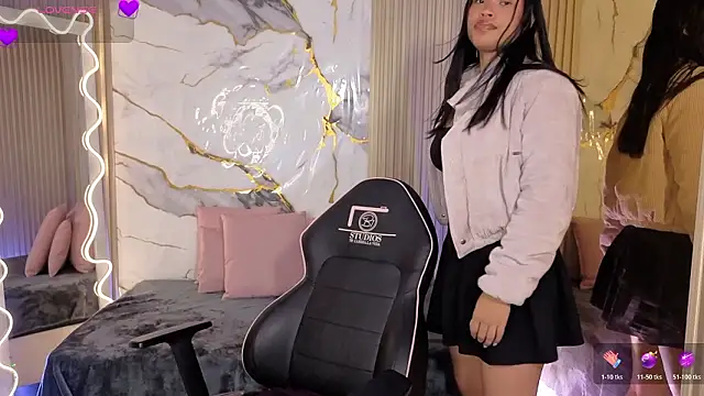 Snapshot of penelope_tay1 chatting on March 2026 03:32:01 AM penelope tay1 online show from March 2026 03:32:01 AM