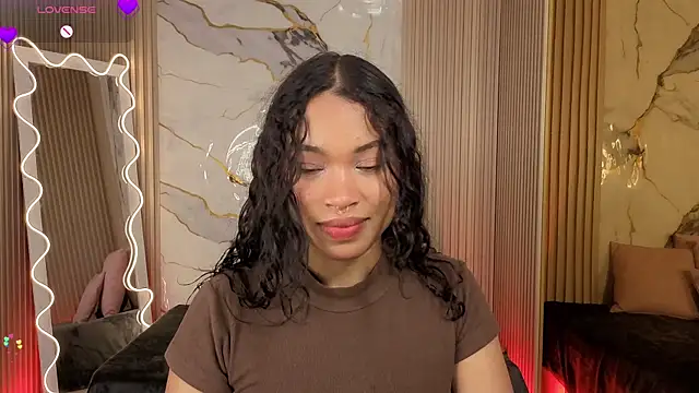 Snapshot of penelope_tay1 chatting on April 2026 03:26:01 AM penelope tay1 online show from April 2026 03:26:01 AM