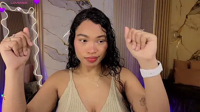 Snapshot of penelope_tay1 chatting on April 2026 03:28:01 AM penelope tay1 online show from April 2026 03:28:01 AM