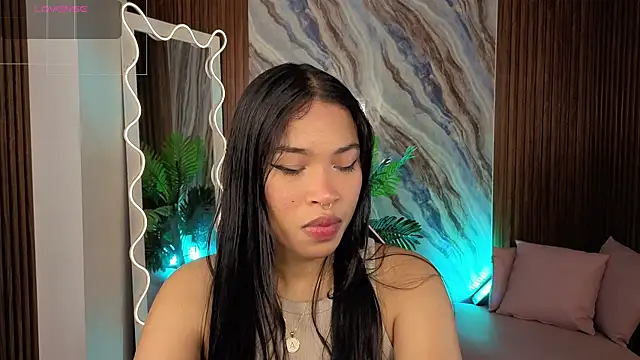 penelope tay1 online show from April 2026 03:15:01 AM