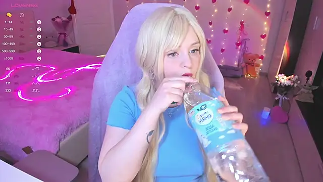 Amy honey angel online show from March 2025 10:24:02 AM