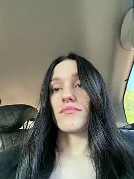 Mia Mia M online show from July 2026 03:51:01 PM
