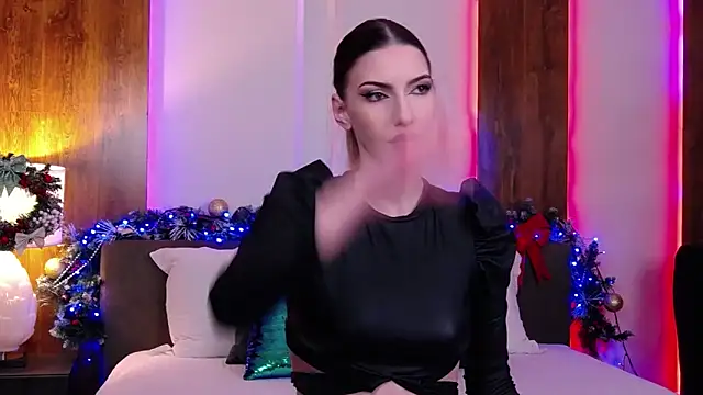 SkylerSpark online show from December 2025 08:05:02 PM