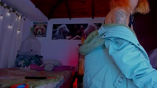 Snapshot of cuteweed420 chatting on February 2025 08:51:02 AM cuteweed420 online show from February 2025 08:51:02 AM