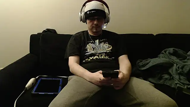 Snapshot of cmichaelxxx chatting on January 2025 01:10:02 AM cmichaelxxx online show from January 2025 01:10:02 AM