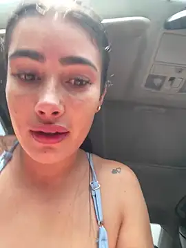 Snapshot of Sweet_and_caramel chatting on September 2025 03:01:02 PM Sweet and caramel online show from September 2025 03:01:02 PM