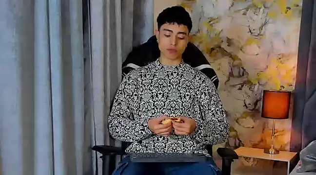 JoshRashfordd online show from February 2025 12:05:02 PM