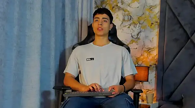 JoshRashfordd online show from February 2025 11:56:01 AM