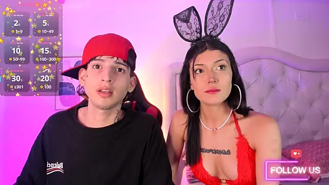 Snapshot of sett_and_gwen chatting on January 2025 03:01:01 AM sett and gwen online show from January 2025 03:01:01 AM