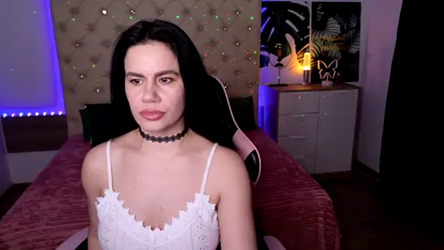 Snapshot of KattieSims chatting on March 2025 11:47:01 PM KattieSims online show from March 2025 11:47:01 PM