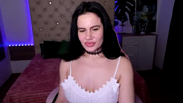 Snapshot of KattieSims chatting on March 2025 05:57:02 AM KattieSims online show from March 2025 05:57:02 AM