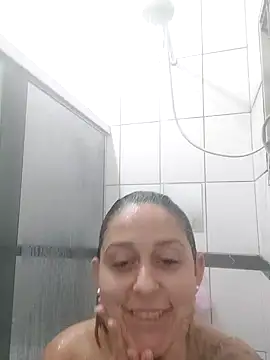 baixinhaloira online show from December 2024 12:18:01 AM