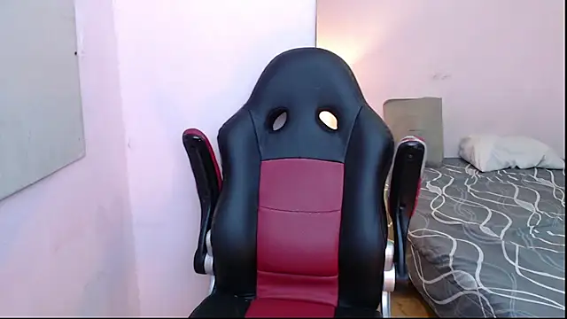 mr stiven  online show from January 2025 02:20:02 AM