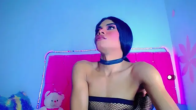 Theylor Rouse online show from February 2025 09:51:02 AM